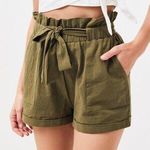 NWOT Forever 21 High Waist Olive Green Shorts Size L (8-10)